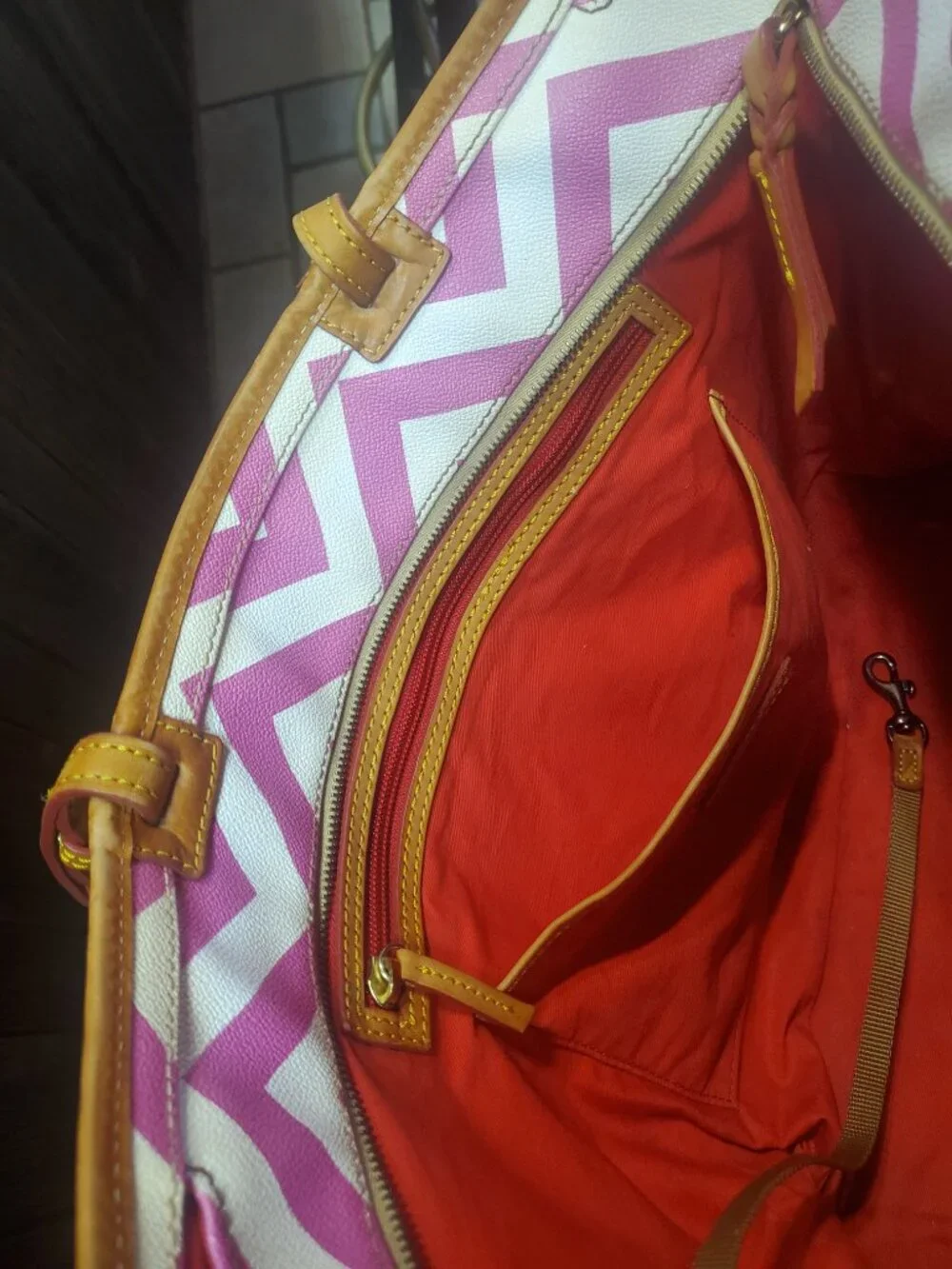 Authentic Pink and white Chevron Dooney and Bourke Tote Purse